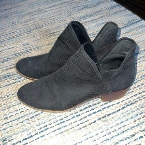 Lucky Brand genuine leather ankle booties